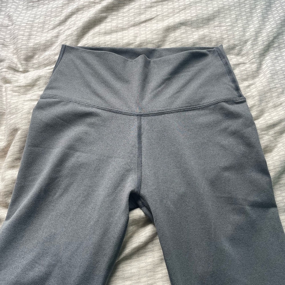 Small grey leggings from aerie